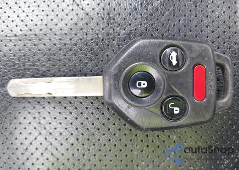 2013 Subaru Outback 2.5I Limited z USA, uszkodzony, nr VIN 4S4BRBKC1D3306819